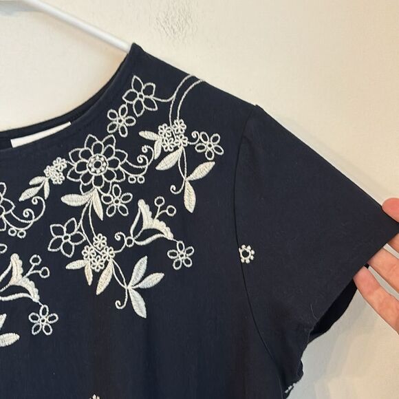 J. Jill Women’s The Date-Night Dress navy embroiderer short sleeve size med EUC - Picture 5 of 12